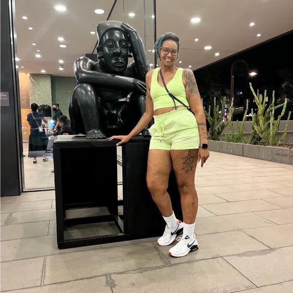 Meet your Posher, Tyshea - Picture 4 of 9